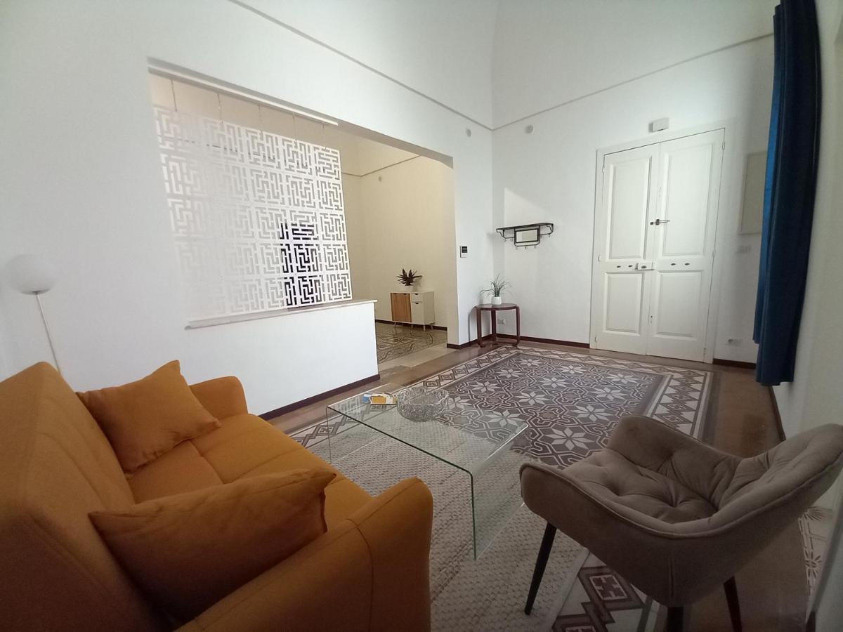 Liberty Apartment Галатоне Экстерьер фото